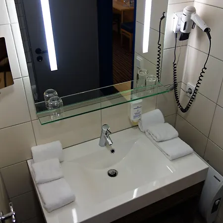 Amber Econtel 3*