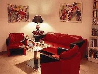 Amber Econtel 3*